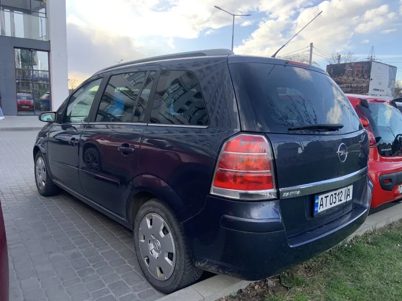 Opel Zafira